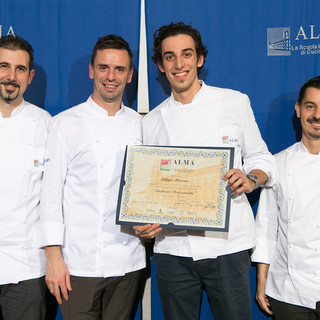 Filippo Massano di Borgio Verezzi, si diploma pasticcere alla Scuola Internazionale di Cucina Italiana Filippo Massano di Borgio Verezzi, si diploma pasticcere alla Scuola Internazionale di Cucina Italiana