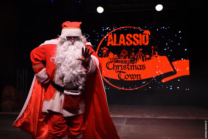 Alassio Christmas Town: dal 4 dicembre la città si veste gioia e magia Alassio Christmas Town: dal 4 dicembre la città si veste gioia e magia
