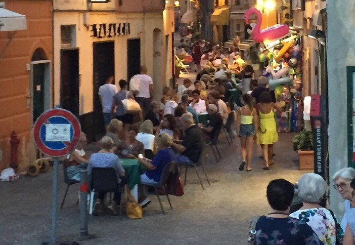 Celle Ligure, burraco e solidarietà: raccolti 2060 € che saranno devoluti in beneficenza
