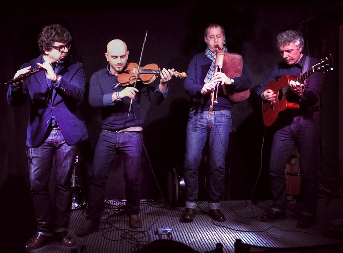 La Vecchia Albenga saluta il nuovo anno con i "Birkin Tree"