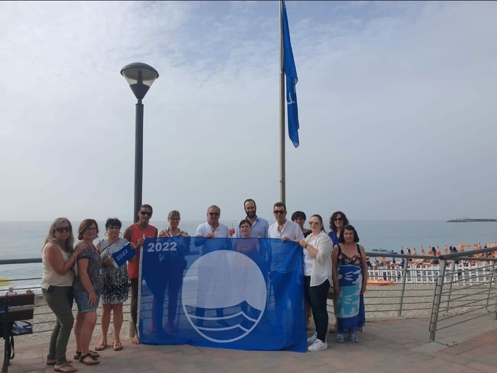 Pietra Ligure Bandiera Blu 2022, l’Amministrazione: “Sigillo di qualità. Mai come quest’anno simbolo di rinascita e ripartenza” Pietra Ligure Bandiera Blu 2022, l’Amministrazione: “Sigillo di qualità. Mai come quest’anno simbolo di rinascita e ripartenza”