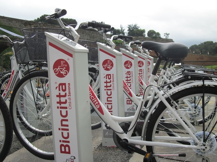 A Savona il "Bike Sharing" si rifà il look: ripristinate le postazioni e nuove biciclette A Savona il "Bike Sharing" si rifà il look: ripristinate le postazioni e nuove biciclette