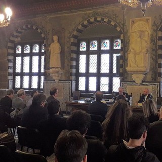 Banche, Beppe Ghisolfi a Genova: &quot;Educazione finanziaria e semplicità sono gli antidoti alla sfiducia&quot;