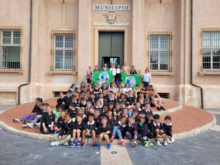 Bandiera Verde a tre scuole di Loano per il progetto Eco-Schools