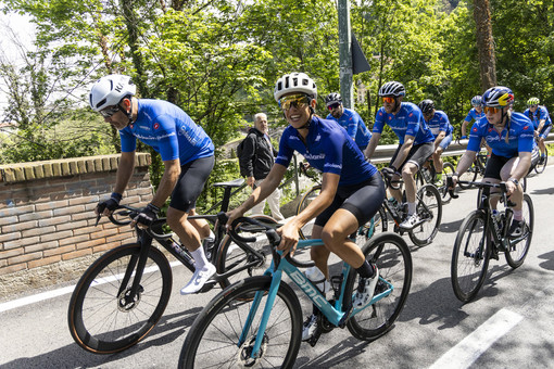 “Un giro nel giro” da Finalborgo ad Andora: si pedala con i campioni “Un giro nel giro” da Finalborgo ad Andora: si pedala con i campioni