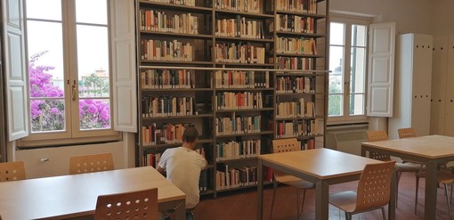 Borgio Verezzi, la biblioteca riapre dopo i lavori di riqualificazione (FOTO) Borgio Verezzi, la biblioteca riapre dopo i lavori di riqualificazione (FOTO)
