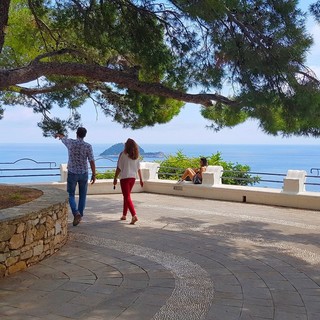 Alassio concede l'utilizzo del belvedere di Santa Croce per piccoli eventi privati
