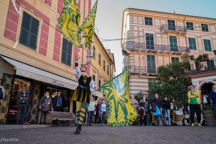 Celle Ligure si prepara per la XXIII edizione di Borgo in Festa Celle Ligure si prepara per la XXIII edizione di Borgo in Festa