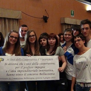 I ragazzi dell'Istituto "Miretti" di Varazze premiati a Bellacoopia