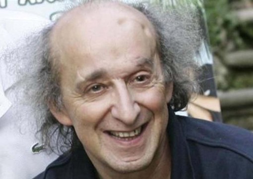 L'ultimo abbraccio di Varese a Bruno Arena. L'amico Max: «E' lassù con i grandi, ma lo sento con me». L'omelia: «Ora sorridi per noi»