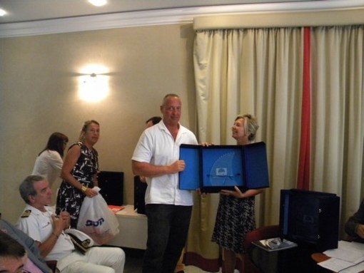 Savona: festa per dieci spiagge liguri con la Bandiera Blu Savona: festa per dieci spiagge liguri con la Bandiera Blu