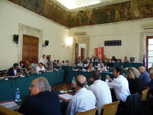 Savona dice no agli inceneritori: "Puntare sul potenziamento della raccolta differenziata" Savona dice no agli inceneritori: "Puntare sul potenziamento della raccolta differenziata"