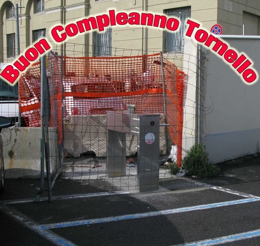 Un anno esatto per un tornello immobile Un anno esatto per un tornello immobile