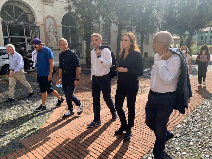 La sottosegretaria alla cultura Lucia Borgonzoni a Savona per sostenere il candidato sindaco Schirru (FOTO)