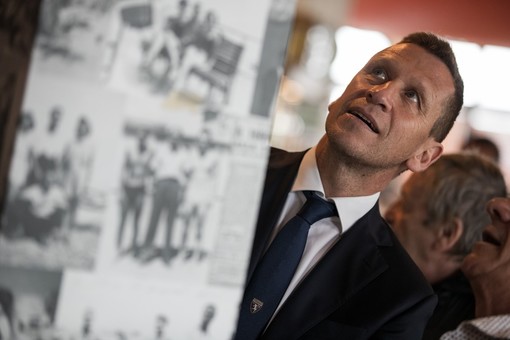 A Vado, grande partecipazione per l’inaugurazione della mostra su Valerio Bacigalupo e il Grande Torino A Vado, grande partecipazione per l’inaugurazione della mostra su Valerio Bacigalupo e il Grande Torino