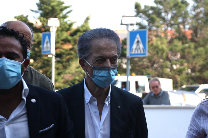 Savona, Confcommercio tende la mano al nuovo sindaco. Bertino: "Collaboreremo per una città con le luci accese" Savona, Confcommercio tende la mano al nuovo sindaco. Bertino: "Collaboreremo per una città con le luci accese"