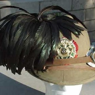 A Finale Ligure il raduno dei bersaglieri