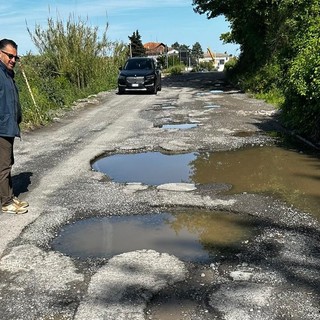 Bastia, Podio: "Strada che conduce verso case, attività e canile disastrata"