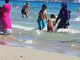 Burkini: anche sulle spiagge alassine il "costume integrale" vietato dai sindaci francesi Burkini: anche sulle spiagge alassine il "costume integrale" vietato dai sindaci francesi