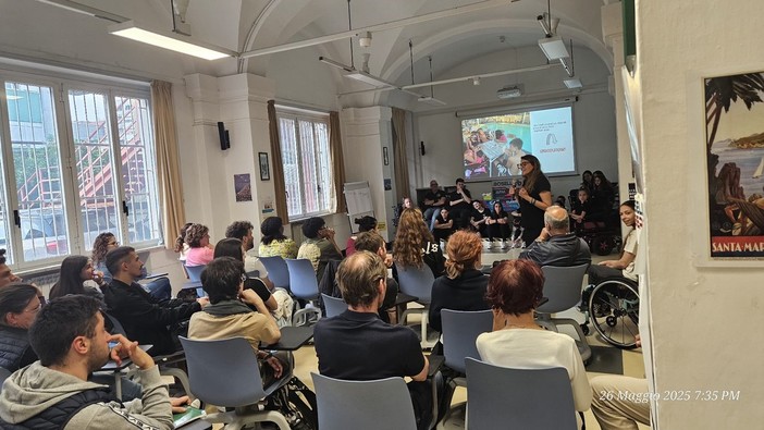 "Scuola inclusiva" al Palatrincee la fase conclusiva del progetto che promuove la danza come mezzo di integrazione "Scuola inclusiva" al Palatrincee la fase conclusiva del progetto che promuove la danza come mezzo di integrazione