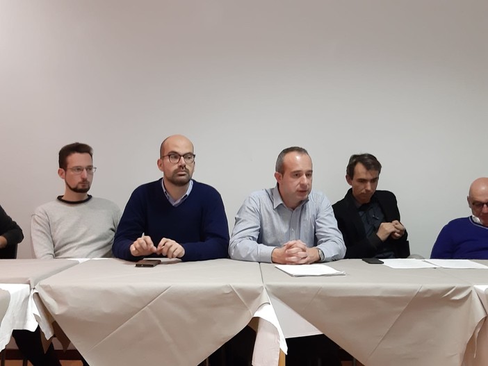 Elezioni comunali Albisola, Marino Baccino scende in campo: “Riprendiamoci il territorio” (FOTO) Elezioni comunali Albisola, Marino Baccino scende in campo: “Riprendiamoci il territorio” (FOTO)