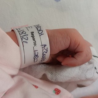 Fiocco rosa a Savonanews: è nata Azzurra, figlia del nostro Luciano Parodi e di Luana Pascarella