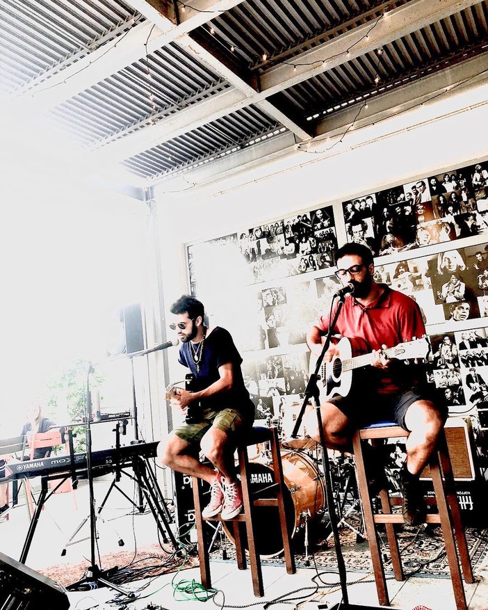 foto tratta dalla pagina Facebook Beingmoved