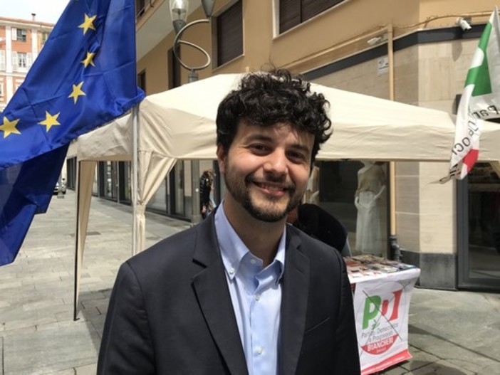 Sanremo: tappa nell'estremo ponente ligure per il candidato alle europee Brando Benifei Sanremo: tappa nell'estremo ponente ligure per il candidato alle europee Brando Benifei