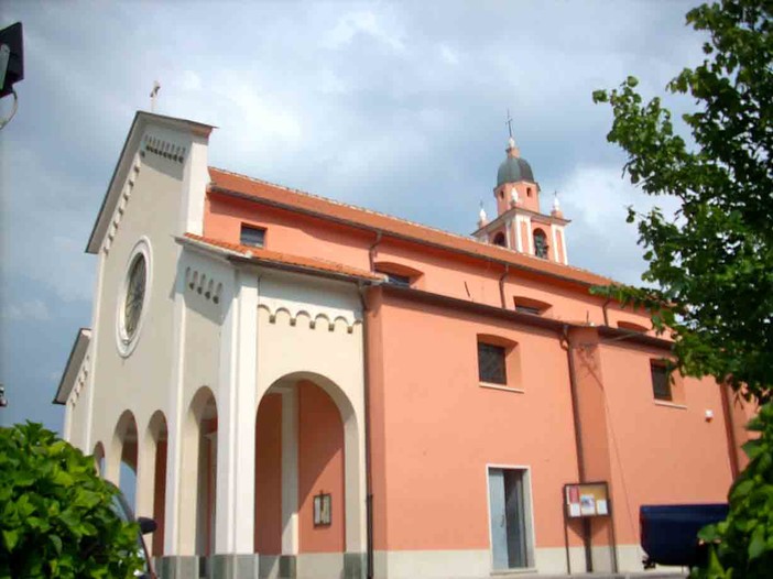 Inizia domani la festa patronale a Stella San Bernardo Inizia domani la festa patronale a Stella San Bernardo