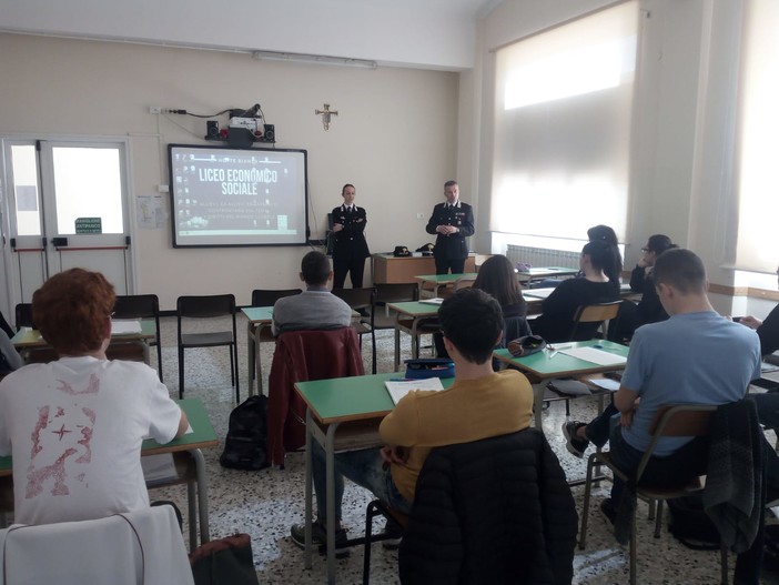 Si rafforza costantemente il dialogo tra i carabinieri di Alassio e l'istituto scolastico "don Bosco"