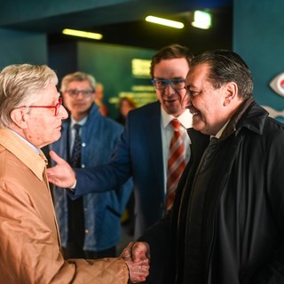 Parata di “stelle” alla Charity Dinner per la Gigi Ghirotti: a Fefé De Giorgi  il premio “Un Cuore da Leone – Gian Luigi Corti”