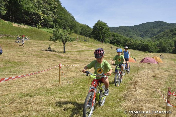 “Cinghialtracks” ovvero l'ottavo raduno ciclo-escursionistico nella riserva dell'Adelasia “Cinghialtracks” ovvero l'ottavo raduno ciclo-escursionistico nella riserva dell'Adelasia