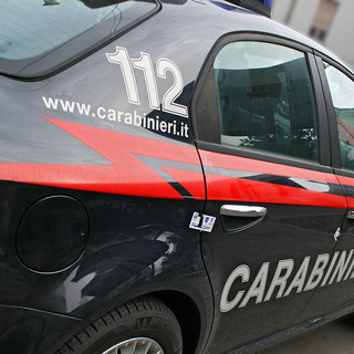 Albenga, picchia una donna incinta: arrestato dai carabinieri Albenga, picchia una donna incinta: arrestato dai carabinieri