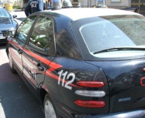 Savona: finto carabiniere arrestato da carabinieri veri Savona: finto carabiniere arrestato da carabinieri veri
