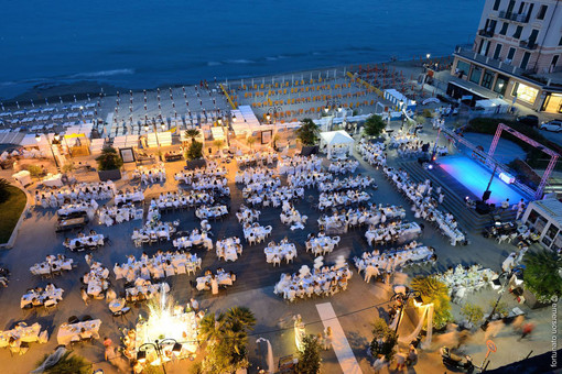 Alassio diventa partner ufficiale di "Cena in Bianco" Alassio diventa partner ufficiale di "Cena in Bianco"