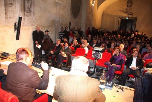 Un precedente incontro al San Carlo