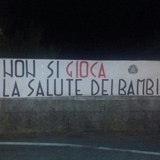 Carcare, profughi vicino all'asilo nido. CasaPound: "Non si gioca con la salute dei bambini"