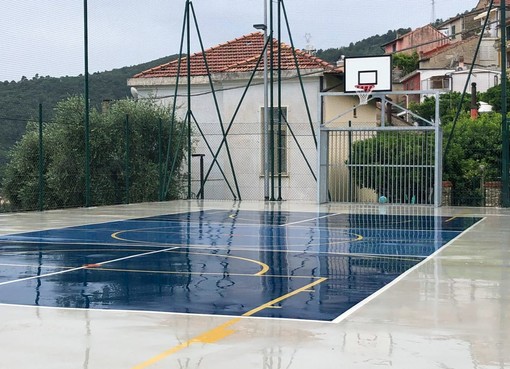 Alassio, a Moglio ecco il nuovo campetto polisportivo: l'inaugurazione il 27 giugno Alassio, a Moglio ecco il nuovo campetto polisportivo: l'inaugurazione il 27 giugno