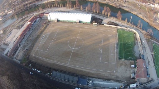 Al via la rimozione del fango dal Campo Sportivo "Pino Salvi" travolto dall'alluvione