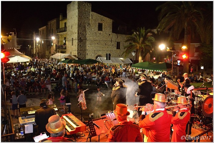 Successo alla Festa di Mezza Estate di Cisano sul Neva per i Belli Fulminati nel Bosco