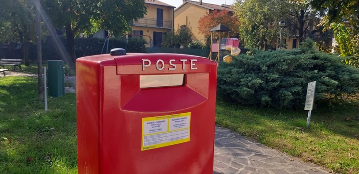 In otto piccoli comuni del Savonese arrivano le cassette postali "smart" di Poste Italiane