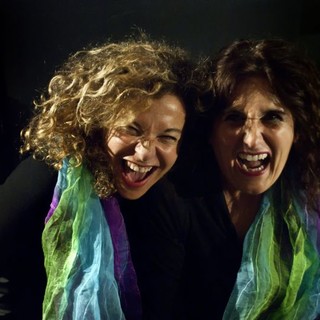 Albenga: Condominio Ridens del Teatro dell'ortica Albenga: Condominio Ridens del Teatro dell'ortica