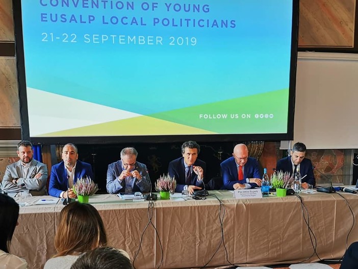 ANCI Liguria capofila dell'accordo Eusalp tra le province alpine d'Italia ANCI Liguria capofila dell'accordo Eusalp tra le province alpine d'Italia