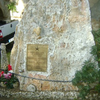 Finale Ligure, scolaresca sarda sulle strade della resistenza Finale Ligure, scolaresca sarda sulle strade della resistenza