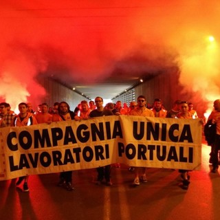 Nave di coils a Savona per 'bypassare' lo sciopero dei lavoratori ex Ilva, la Culp 'Rebagliati' non ci sta