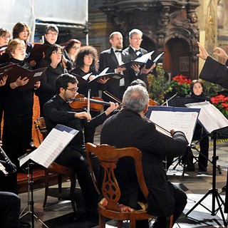 Sabato 22 novembre prosegue la rassegna Pro Musica Antiqua con il concerto del Coro “S. Pietro” Sabato 22 novembre prosegue la rassegna Pro Musica Antiqua con il concerto del Coro “S. Pietro”