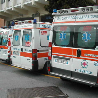 Celle, scontro tra due auto in via Poggi