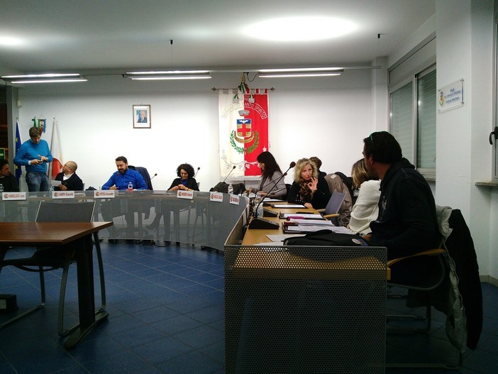 Borghetto, la minoranza: "I soldi ci sono. Erano davvero necessari tutti quei sacrifici?" Borghetto, la minoranza: "I soldi ci sono. Erano davvero necessari tutti quei sacrifici?"