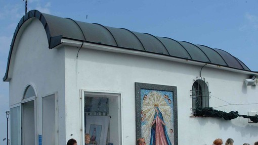 Ladri di rame devastano la chiesa del Santuario di Balestrino Ladri di rame devastano la chiesa del Santuario di Balestrino