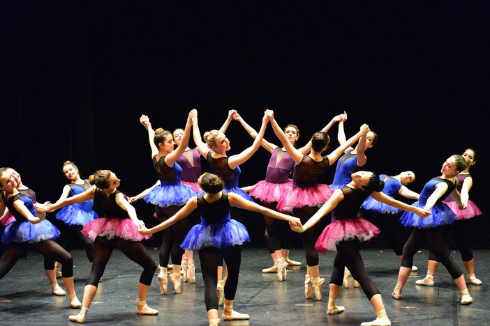 "Harmonia Universalis": l'Accademia di Savona in palcoscenico a Finalborgo a Varigotti